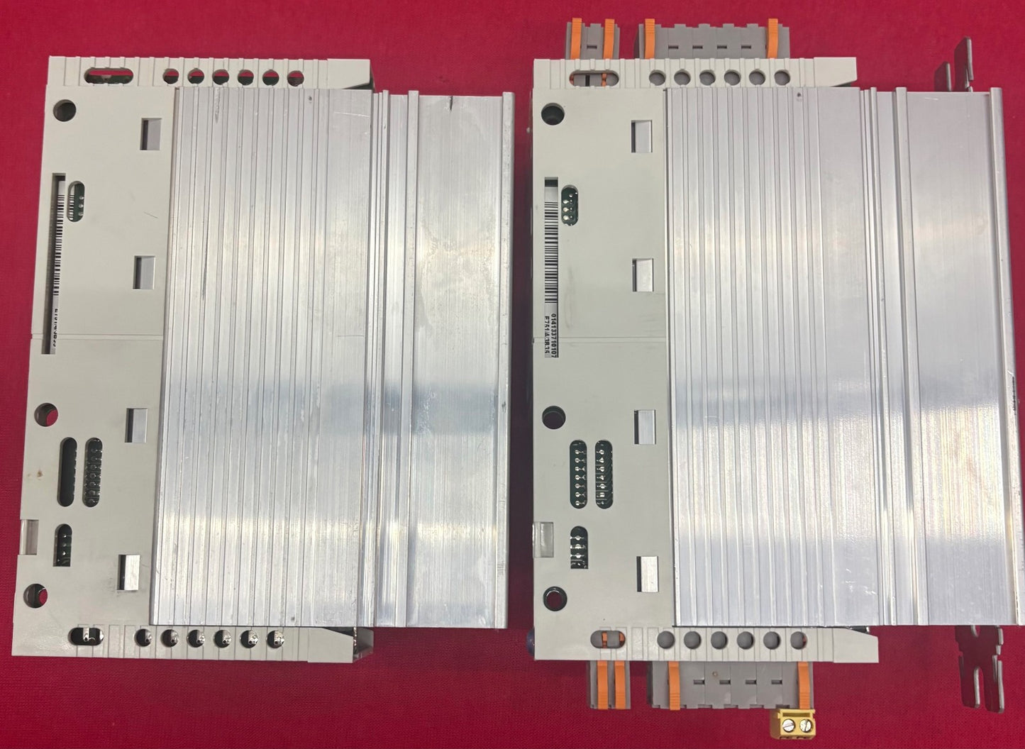LENZE E82EV751_4C VECOR 8200 CONTROLLED FREQUENCY DRIVE INVERTER - 1 LOT QTY 2