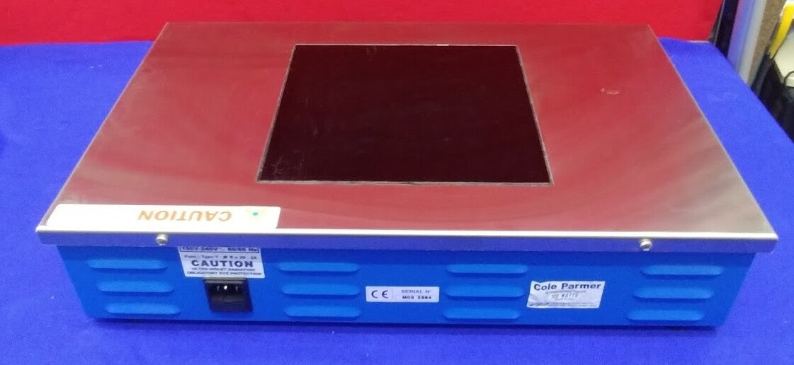 TISCHE DER REIHE 97500 VON COLE PARMER