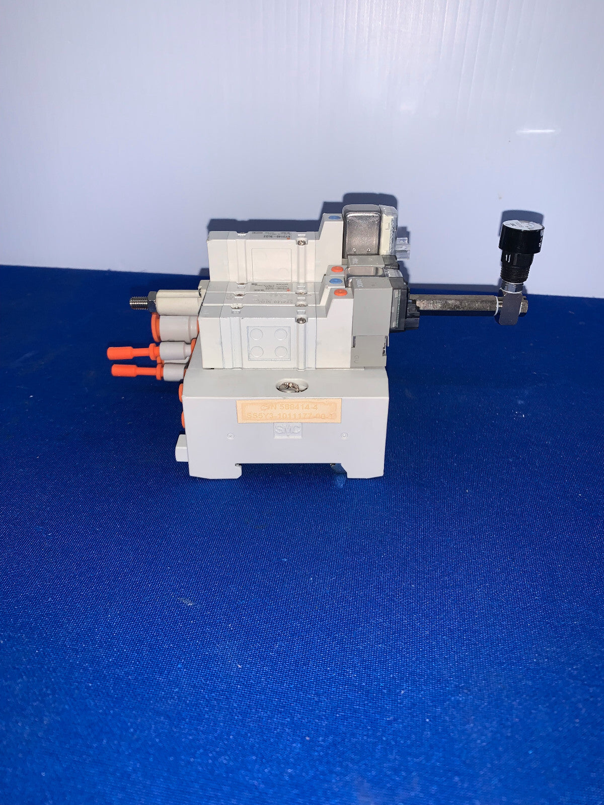 ELETTROVALVOLA SMC ARBY3000-06-P-2-X1 CON 3 SY3140-5LOZ