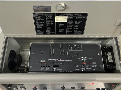 ESPECTRÓMETRO DE MASAS DE HELIO VARIAN AUTO-TEST 947 - DETECTOR DE FUGAS - PARA PIEZAS/REPARACIÓN H2 