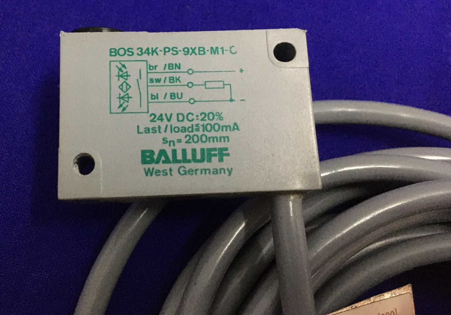 CAPTEUR PHOTOÉLECTRIQUE BALLUFF BOS-34K-PS-9-XB-M1-C3 À CORDON DE 10 PI 