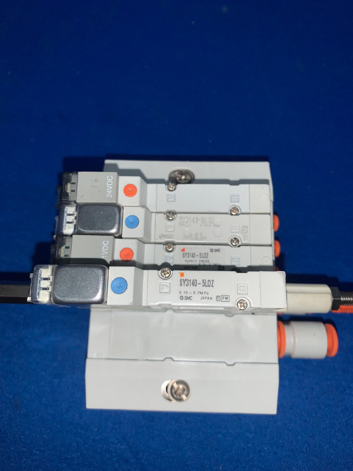ELETTROVALVOLA SMC ARBY3000-06-P-2-X1 CON 3 SY3140-5LOZ