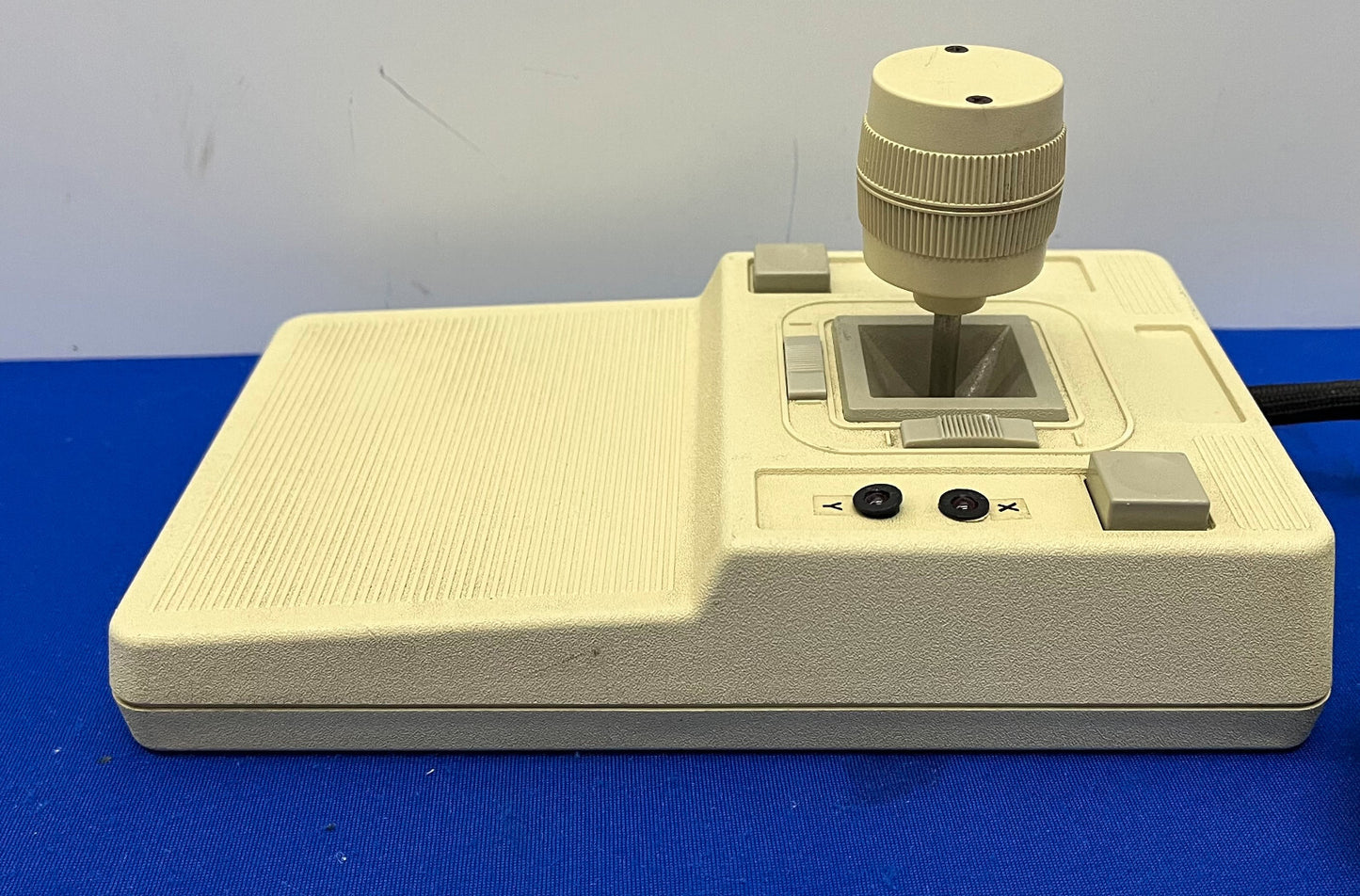 COMMANDE PAR MANETTE XY À 2 AXES INFORMATIONS SUR LE FABRICANT/MODÈLE INCONNU