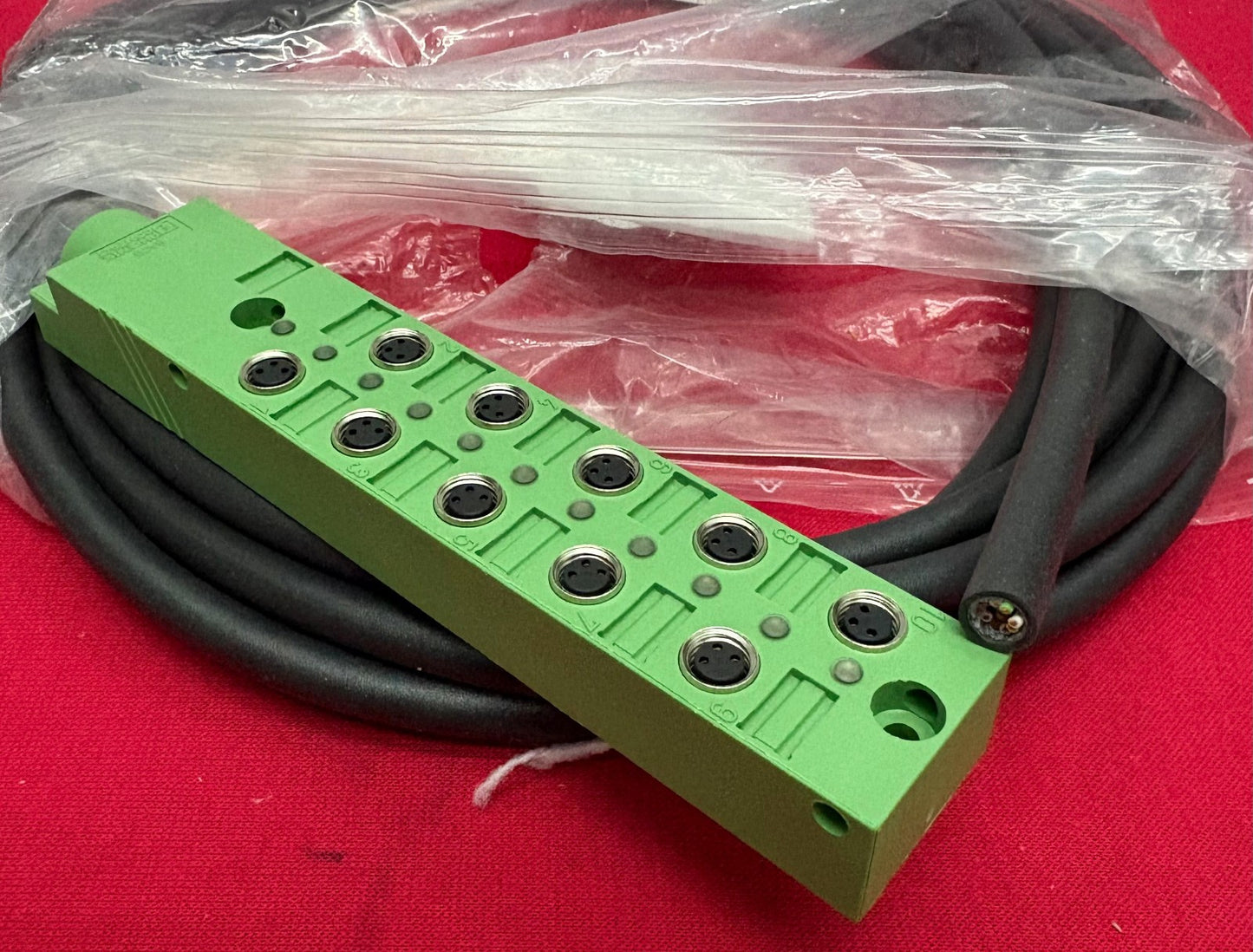 PHOENIX CONTACT ART-NO: 15 16 07 2 SACB-10/3-L-5,0PUR-M8 DISTRIBUTOR BLOCK