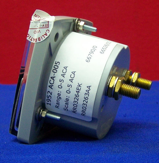 1952-ACA-005 ANALOG PANEL METER 1952 RANGE & SCALE 0-5 A-C AMPERES (ACA)