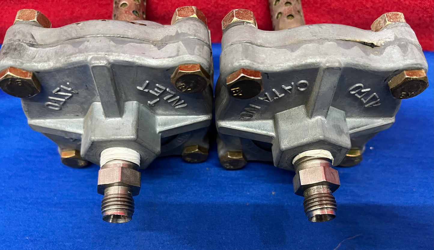 1 LOT QTY 2 - ASCO V0431 (AKA V043001) SHUTTLE VALVE 1/4" PIPE