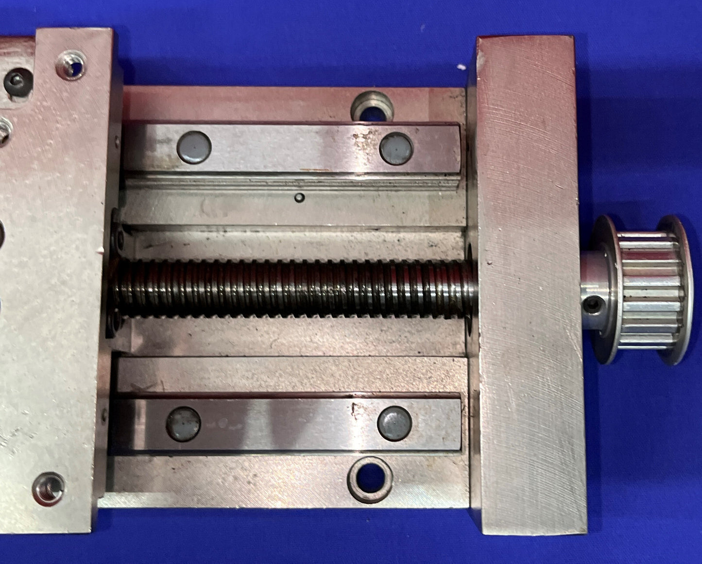Guida THK LM HSR12RM con vite e piastra di supporto