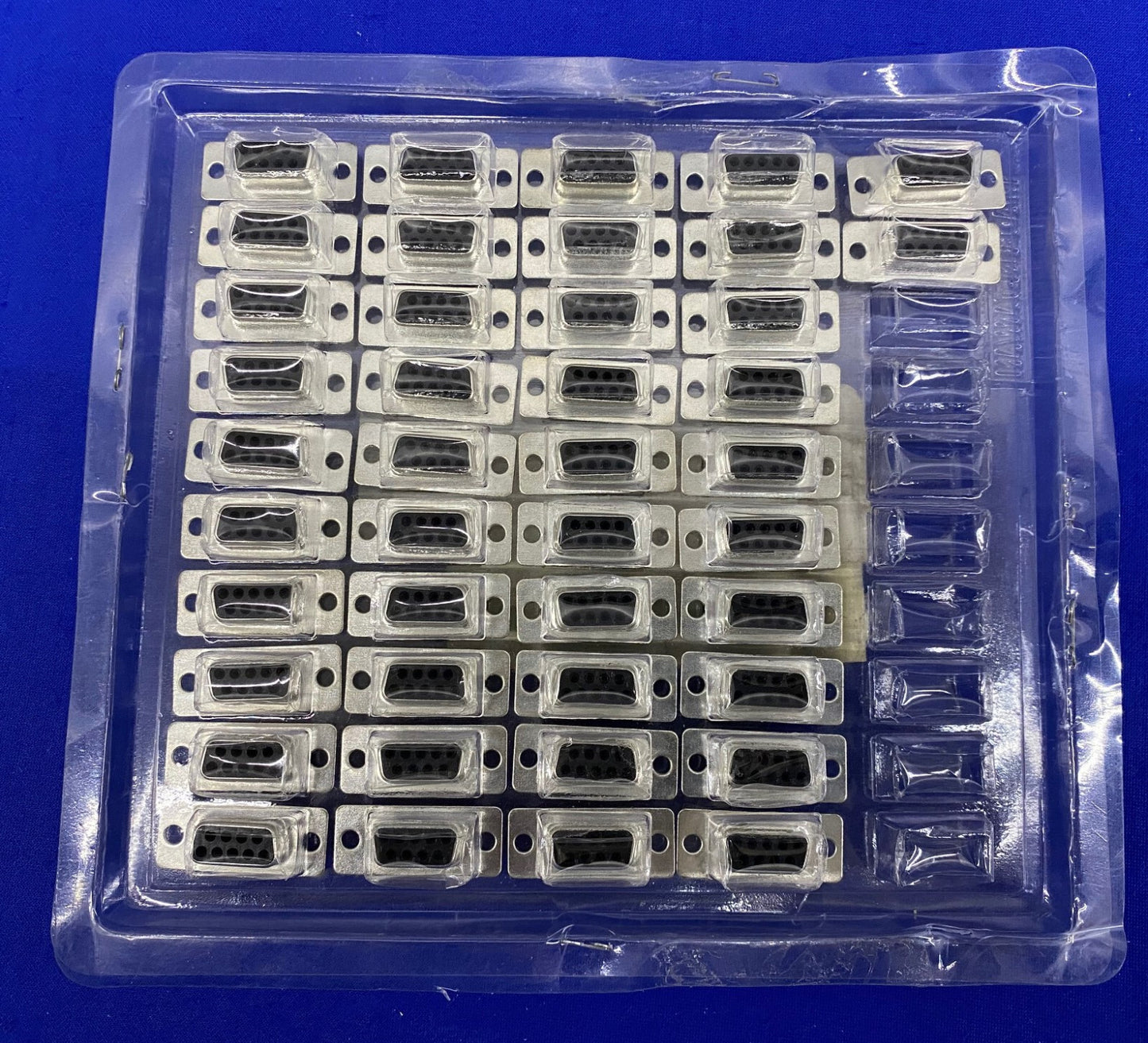 DIGI-KEY 709F-N NORCOMP 170-009-272-000 9-PIN FEMMINA CRIMP - 1 CONFEZIONE QTY 42