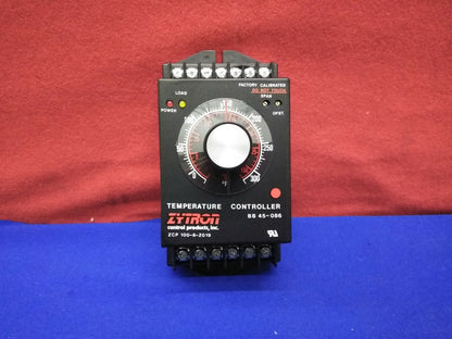ZYTRON BB 45-086  ZCP 100-8-Z019 TEMPERATURE CONTROLLER