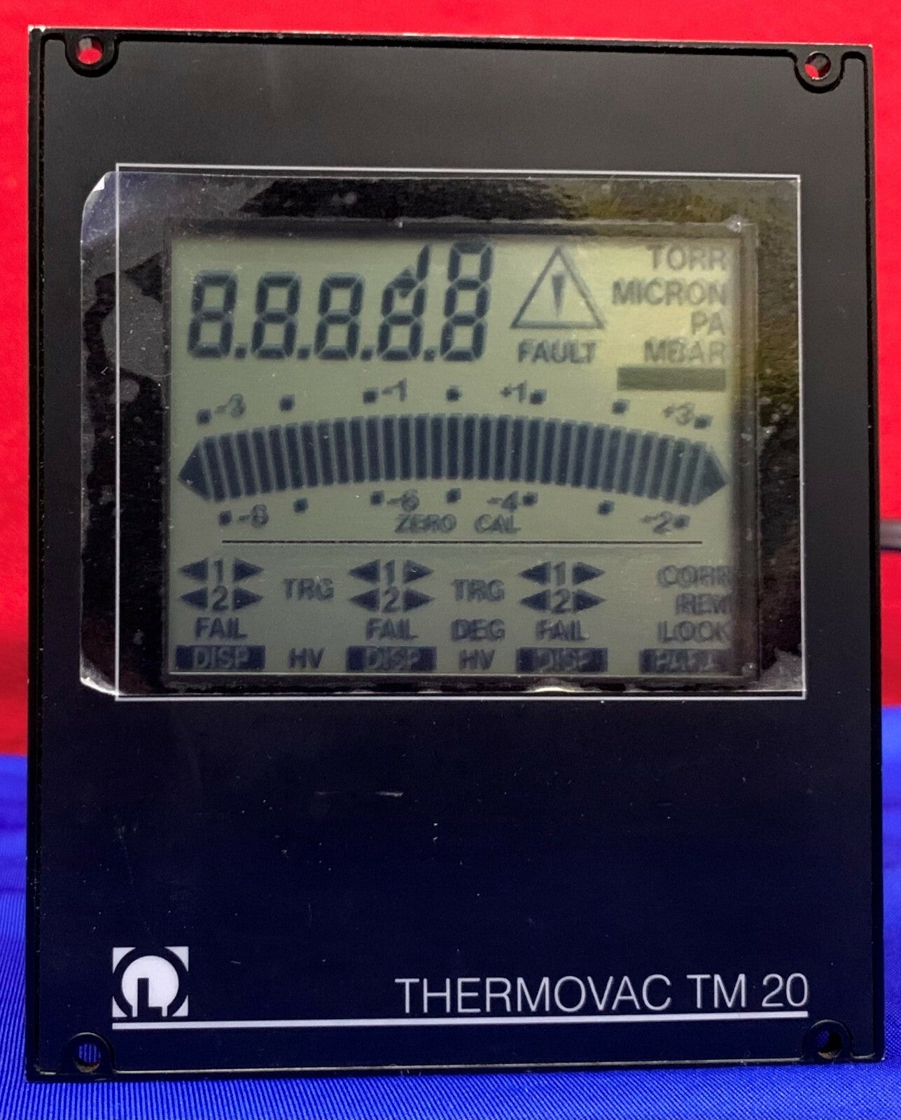 Regolatore Leybold Vakuum / Vacuum Thermovac TM20 D-50968 