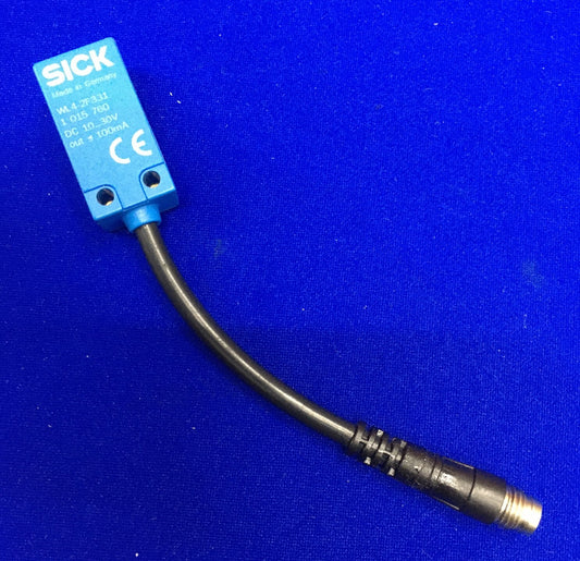 SICK WL4-2F331 / WL42F331 REFLEX PHOTOELECTRIC SENSOR