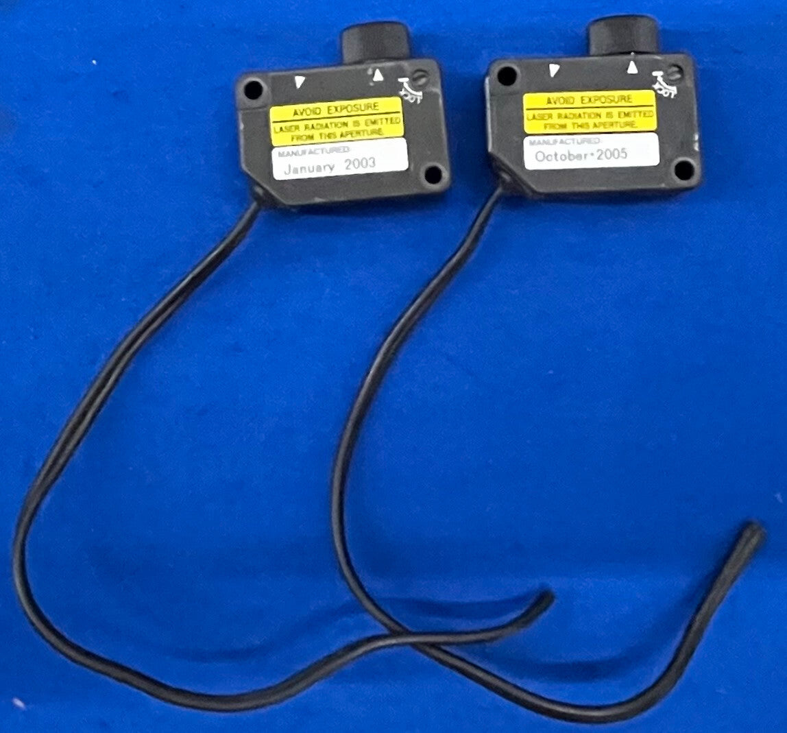 KEYENCE LV-H32 PHOTOELECTIC SENSOR HEAD VISIBLE RED SEMICONDUCTOR LASER - QTY 4