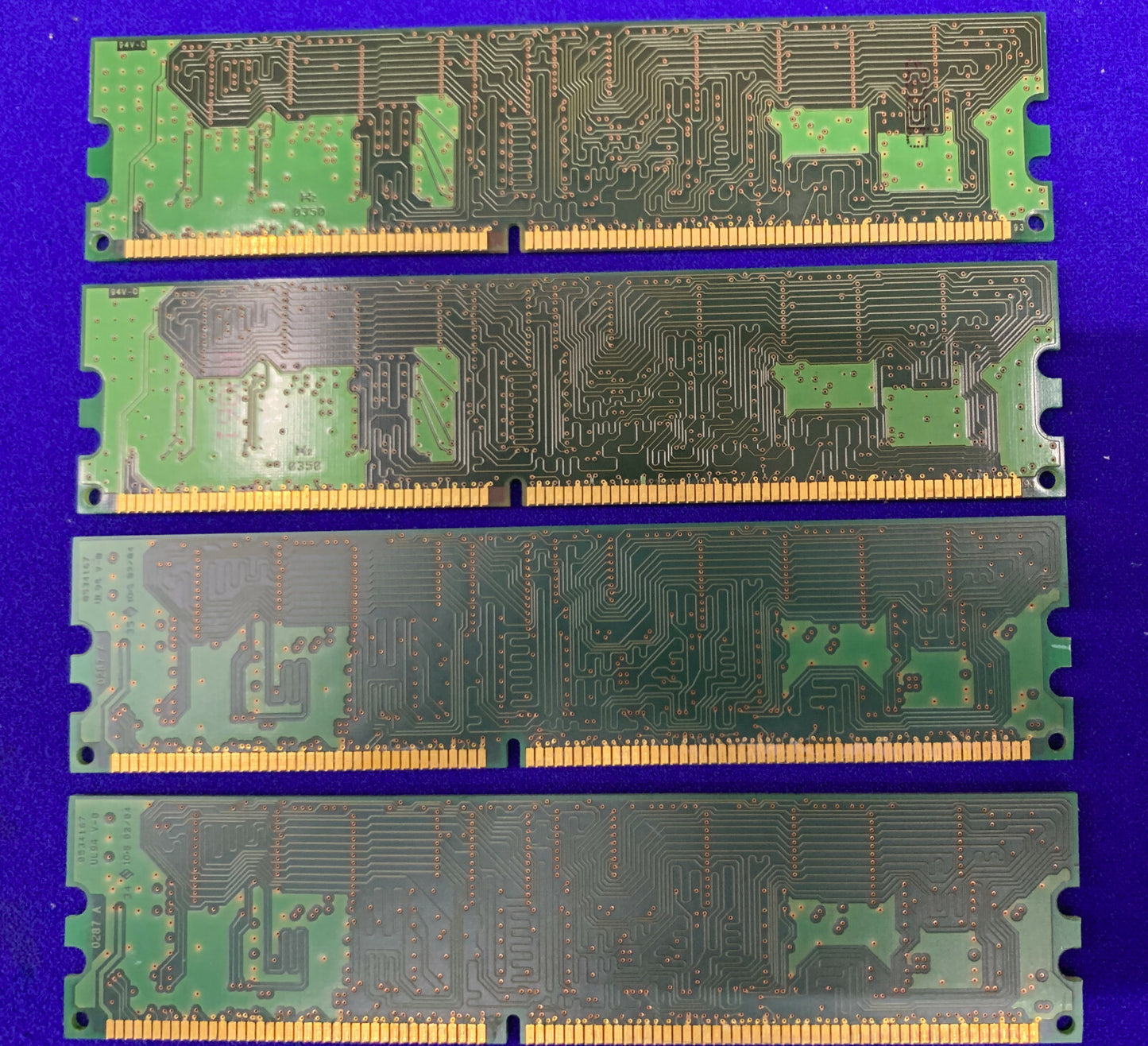 QTY 4 - HP / HEWLETT PACKARD 305956-041 DIMM MEMORY MODULES 128MB