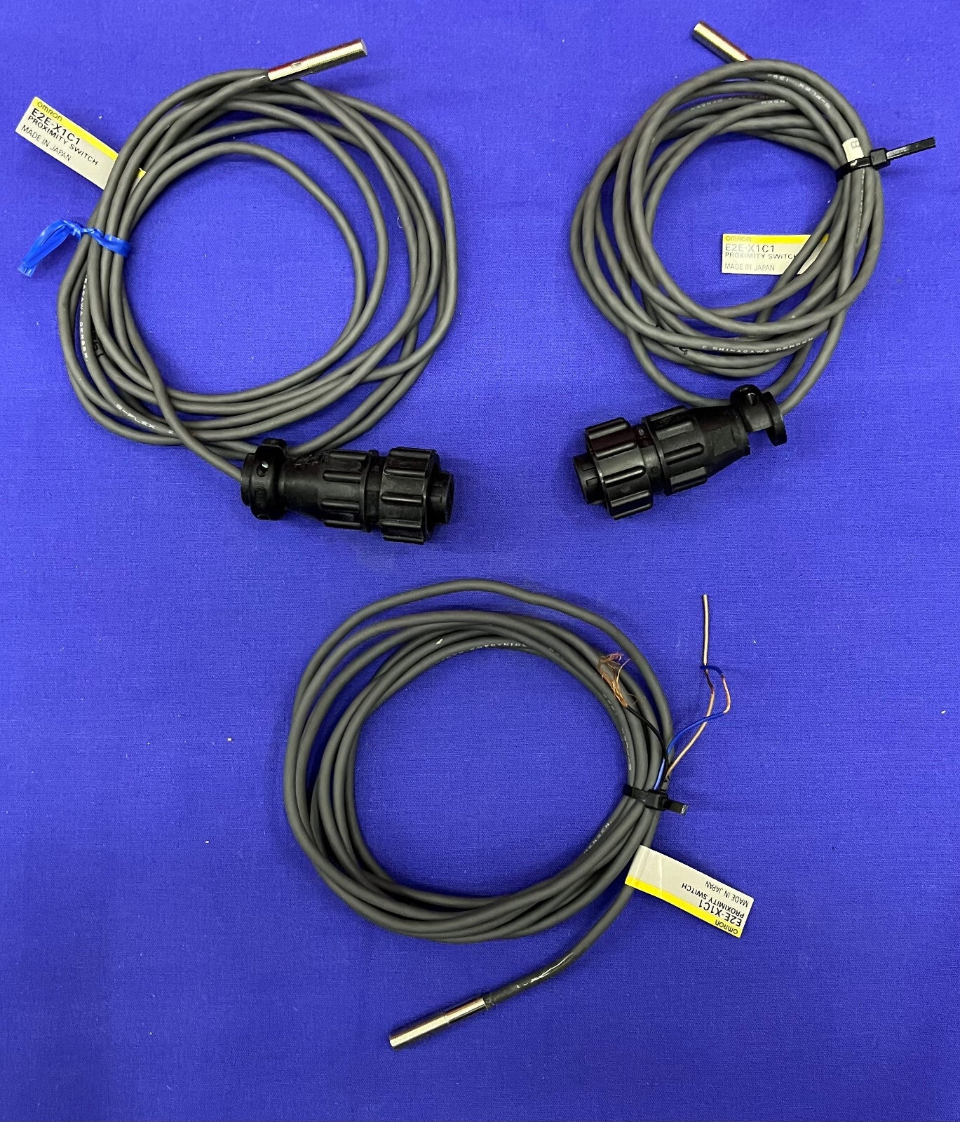 Lot of 3 Omron E2E-X1C1 Proximity Sensor