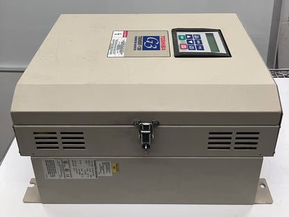 TOSHIBA Frequency Drive  3 phase VT130G3U4220 TOSVERT-130 G3 TRANSISTOR INVERTER