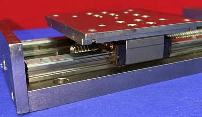 Guida THK LM HSR12RM con vite e piastra di supporto