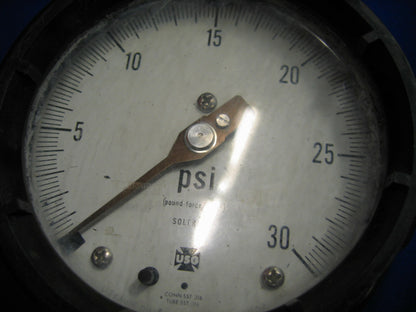 USG SOLFRUNT MODEL 33002 0-30 PSI PRESSURE GAUGE 316 STAINLESS