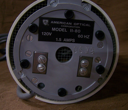 AMERIKANISCHER OPTISCHER BELEUCHTER, MODELL 11-80, 120 V, 60 HZ, 1,5 AMP 