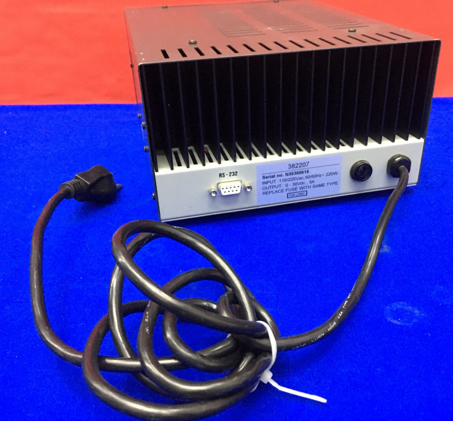 EXTECH INSTRUMENTS 382207 ALIMENTATORE REGOLATO DC
