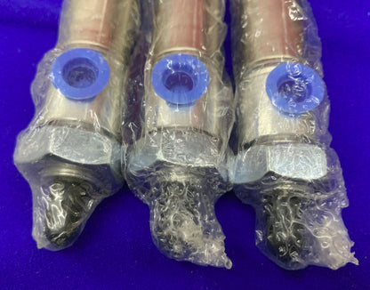 QTY 3 - PARKER WD435296 A 00.75 BORE DSRMB 8.000" ROUND BODY PNEUMATIC CYLINDERS