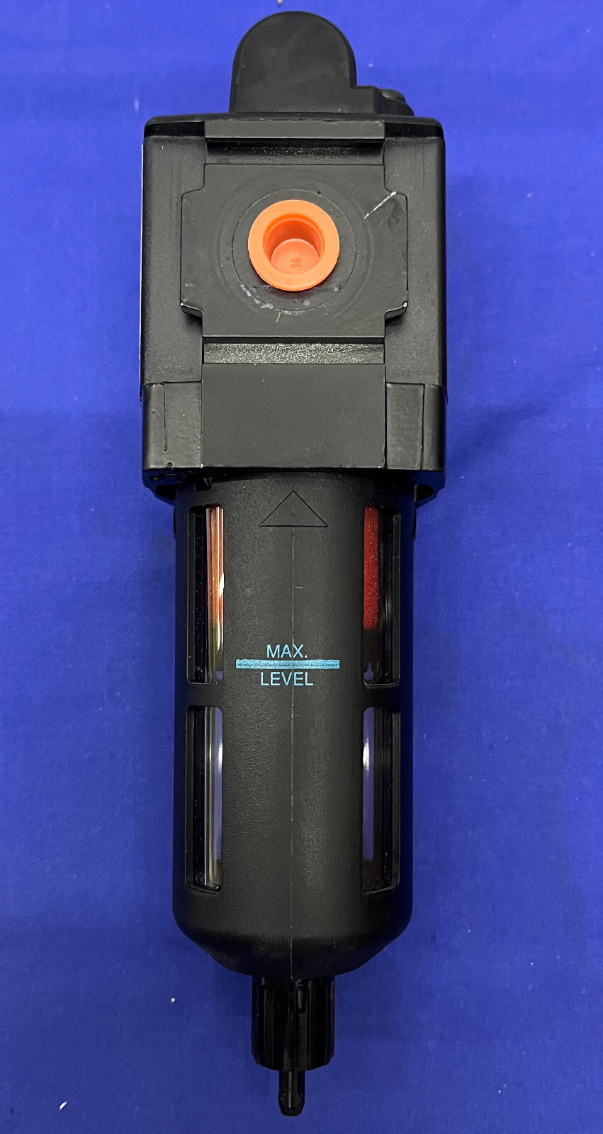 WILKERSON PNEUMATIC M18-02-BK00 FILTER 493090 FILTER (1) 6B263