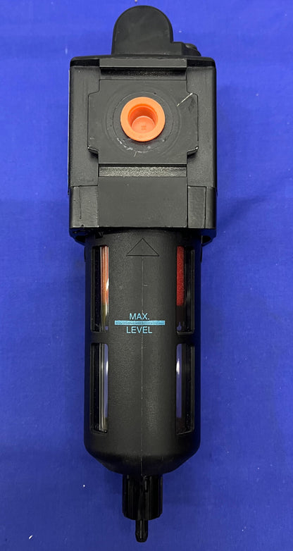 WILKERSON PNEUMATIC M18-02-BK00 FILTER 493090 FILTER (1) 6B263