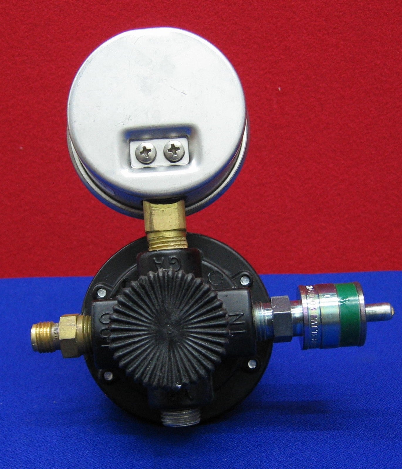 COILHOSE PNEUMATICS 8802 PRESSURE REGULATOR PRESSURE 0-125 with USG 0-600