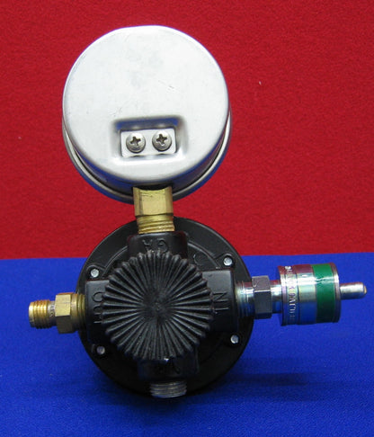 COILHOSE PNEUMATICS 8802 PRESSURE REGULATOR PRESSURE 0-125 with USG 0-600