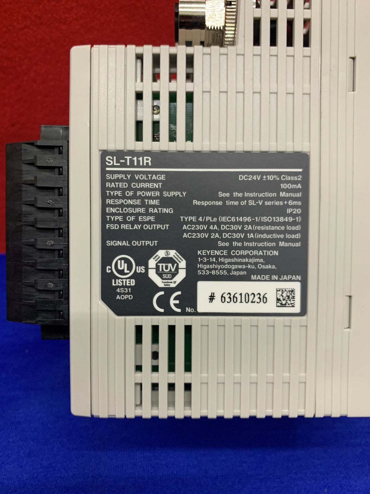 Keyence SL-T11R Veiligheidsrelais Terminal &amp; SL-U2 Voeding 24VDC