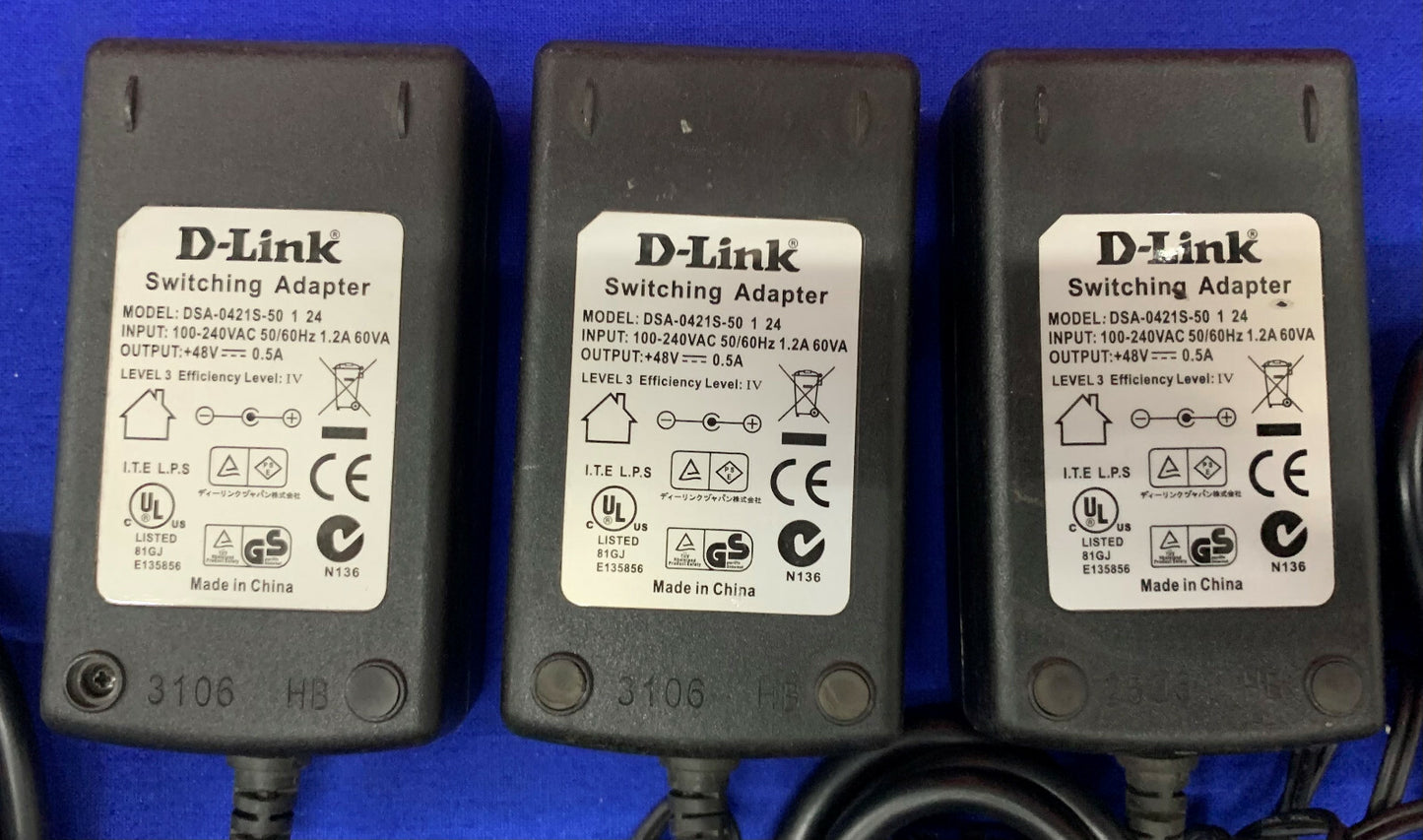 Lot of 4 D-Link Power Over Ethernet Adapter DWL-P200 (only 3 48V Power Adpaters)