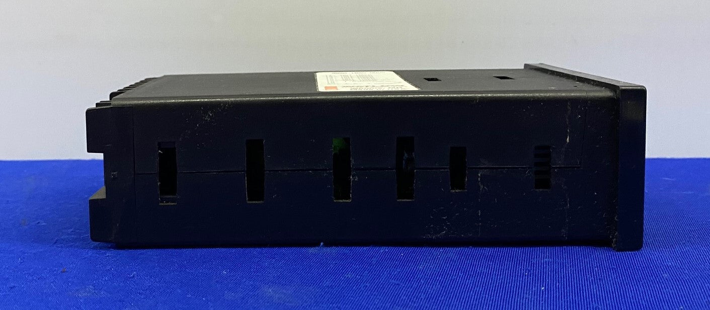 WATLOW CONTROLS SERIES 985/985A-1BA0-0000 TEMPERATURE CONTROLLER - PARTS/REPAIR