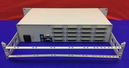 RARITAN コンピュータ MCC16 マスターコンソール II 16 ポート KVM スイッチ