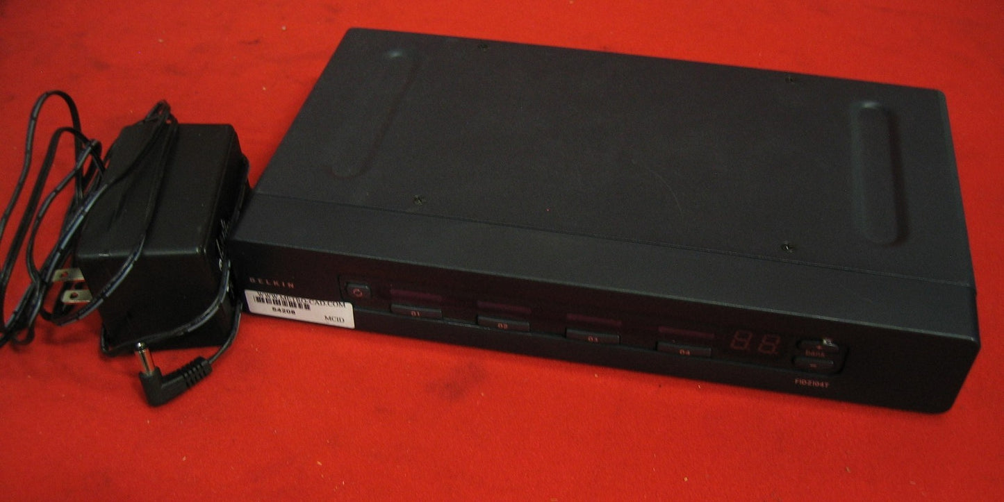 BELKIN F1D104T OMNIVIEW SE 4ポートプラスKVMスイッチ電源テスト済み