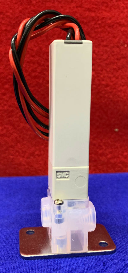 SMC LVM13R-6C2U-1-X30 CHEMICAL VALVE