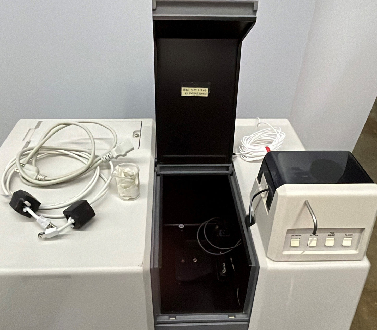 SPECTROPHOTOMÈTRE À BALAYAGE BECKMAN COULTER DU® 800 DU®800 DU800 - PIÈCES/RÉPARATION 