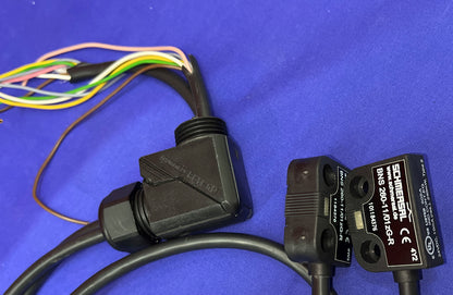 Lot of 2 Schmersal BNS260-11/01ZG-R Magnet Safety Sensor