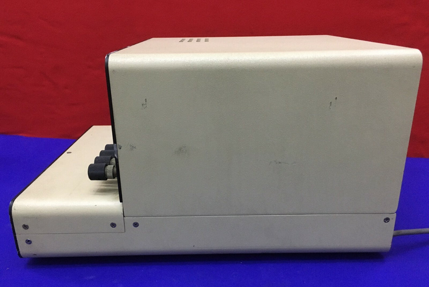 VINTAGE TRACOR 945 LC DETECTOR LIQUID (chromatography (HPLC)) PARTS or REPAIR