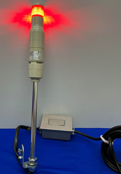 SCHNEIDER ELECTRIC XVC4M1 100-240 V ROTER LICHTMASTTURM HARMONY mit EIN-/AUS-SCHALTER