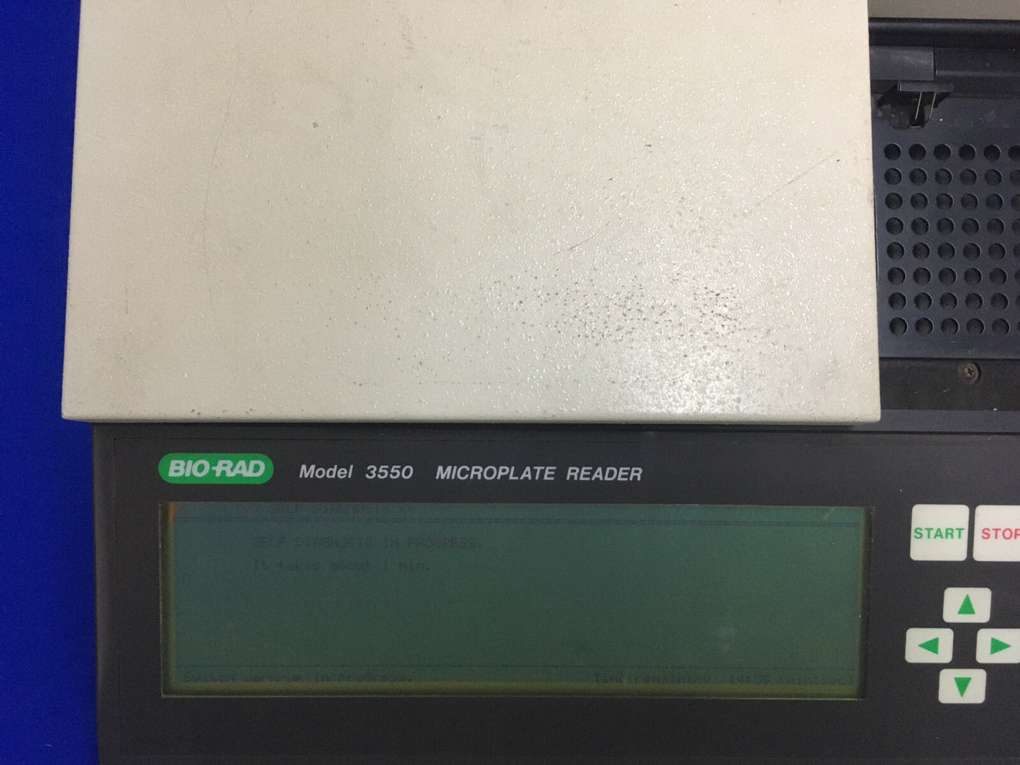 PIÈCES/RÉPARATION LECTEUR DE MICROPLAQUES BIO-RAD 3550 110/120 VCA 2 A 50/60 Hz
