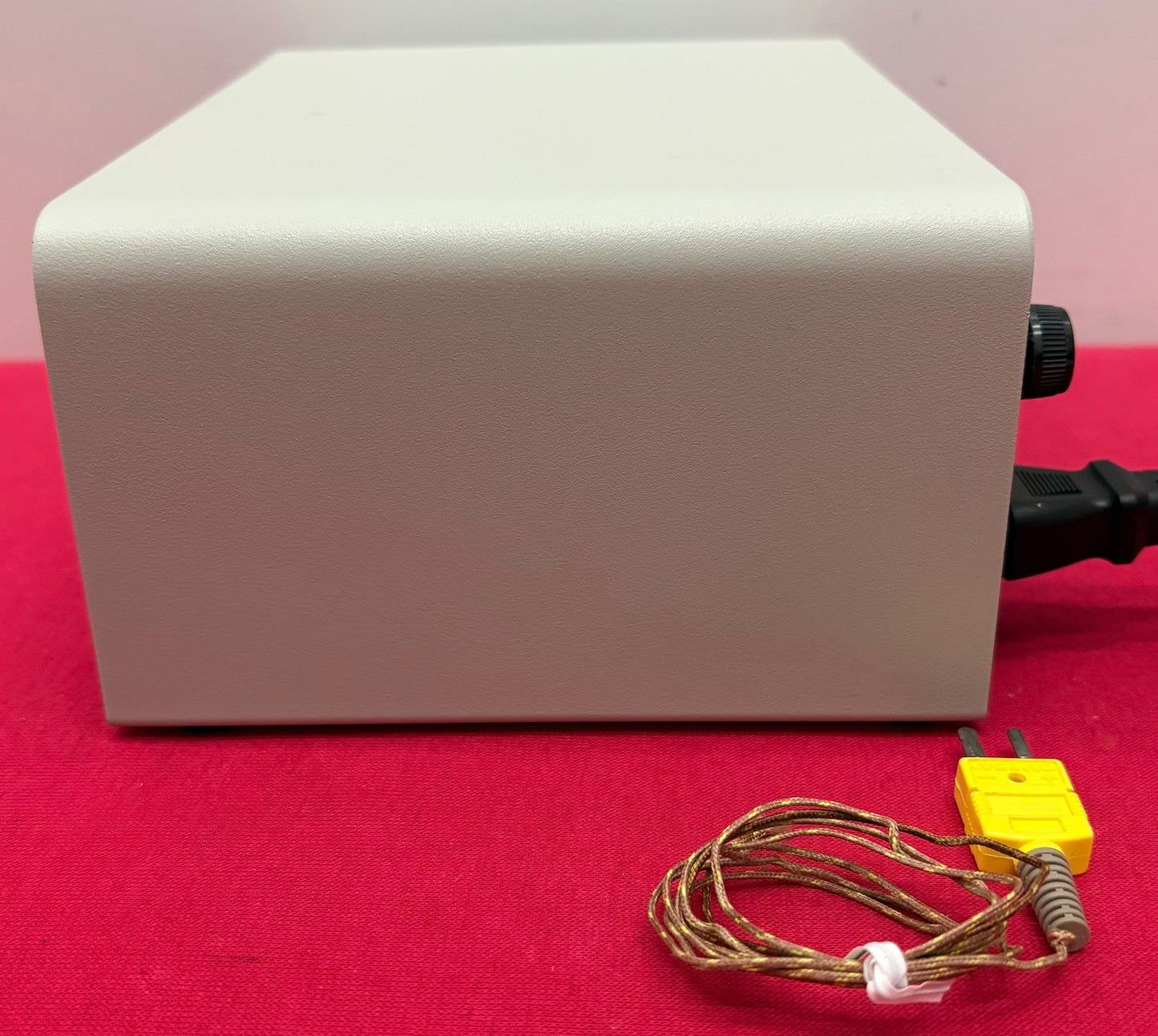 DIGI-SENSE ®  TC5000 SINGLE ZONE TEMPERATURE CONTROLLER 36225-62 TYPE K BENCHTOP
