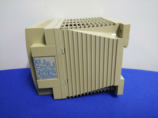 IDEC IZUMI PS5R-C24 30W-OUTPUT SWITCHING POWER SUPPLY