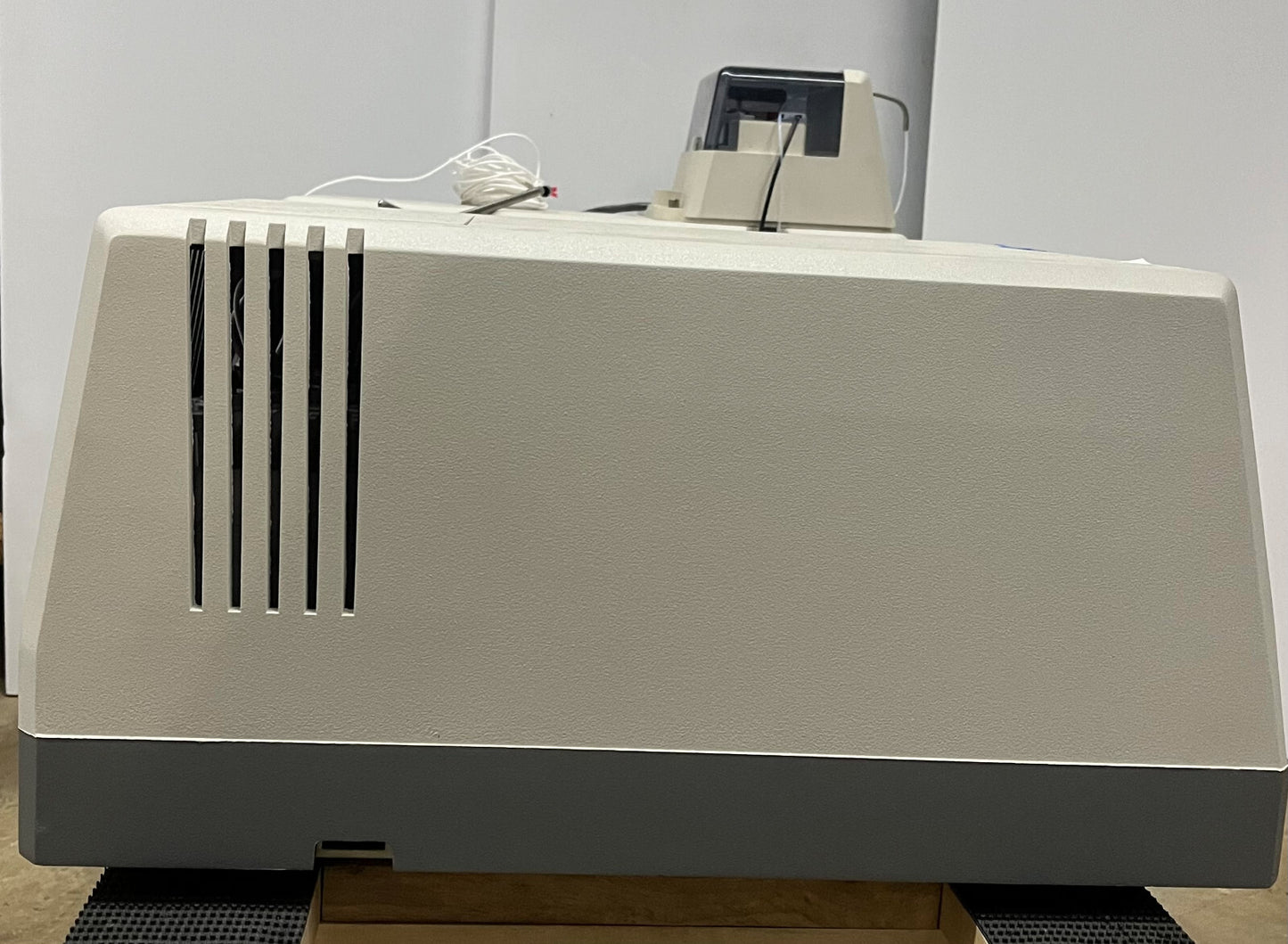 SPECTROPHOTOMÈTRE À BALAYAGE BECKMAN COULTER DU® 800 DU®800 DU800 - PIÈCES/RÉPARATION 