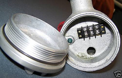 CROUSE-HIND C1 C2 HAZARDOUS ENCLOSURE INSERTION WELL 316 SS 19479 INSERTION WELL