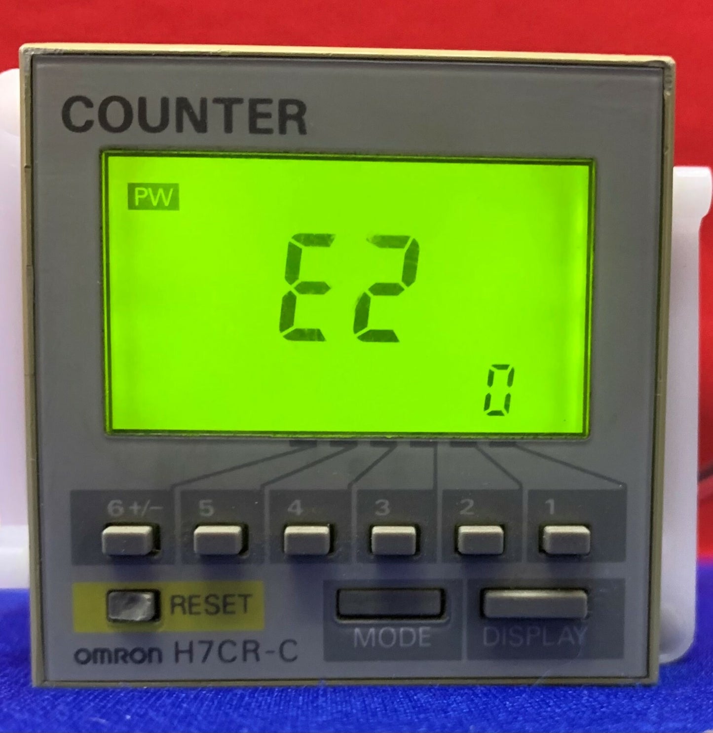 Compteur numérique Omron H7CR-C 12 à 24 V CC/24 V CA 50/60 Hz 