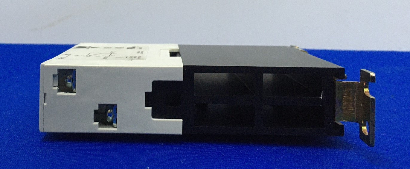 CARLO GAVAZZI RJ1A23D20E SOLID STATE RELAIS MINI