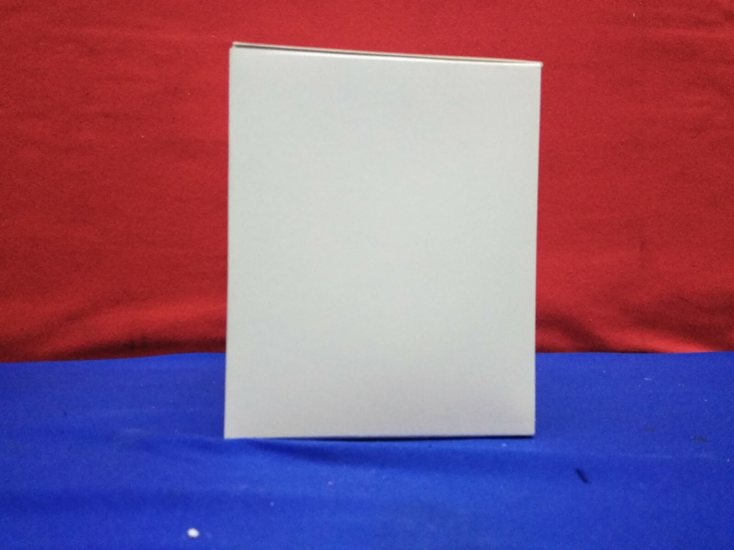 VWR  MICROCENTRIFUGE TUBES 1.7 mL.