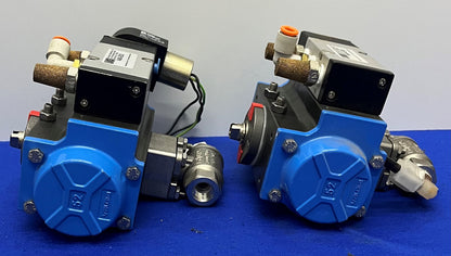 UNIVERSAL COMPONENTS PC/S2S-2EX2 ACTUATED VALVE w/ N4S-EX2 - LOT OF 2
