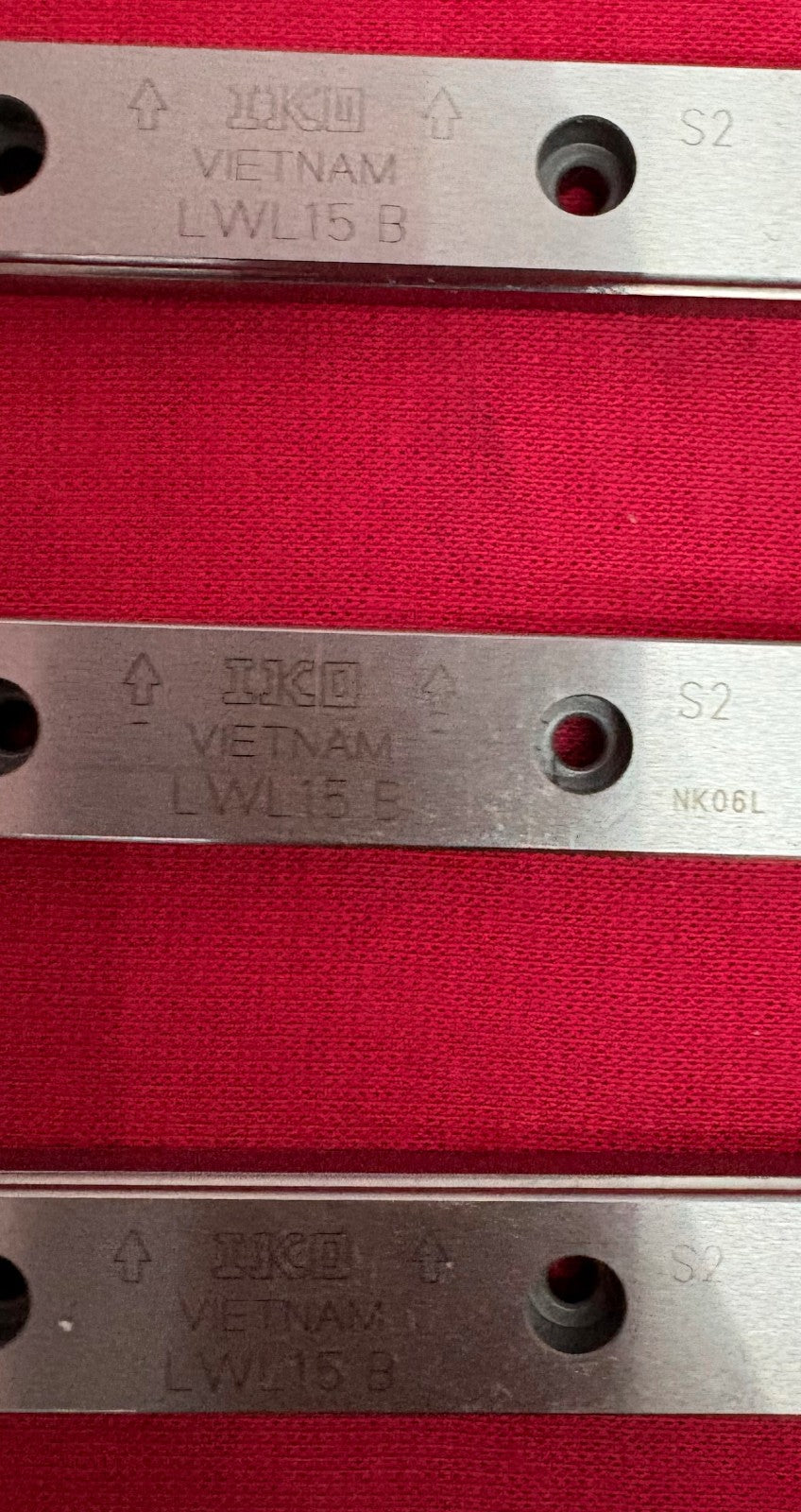 IKO LWL15B LINEAR GUIDE RAIL SLIDE BLOCK E974 - 1 LOT QTY 5
