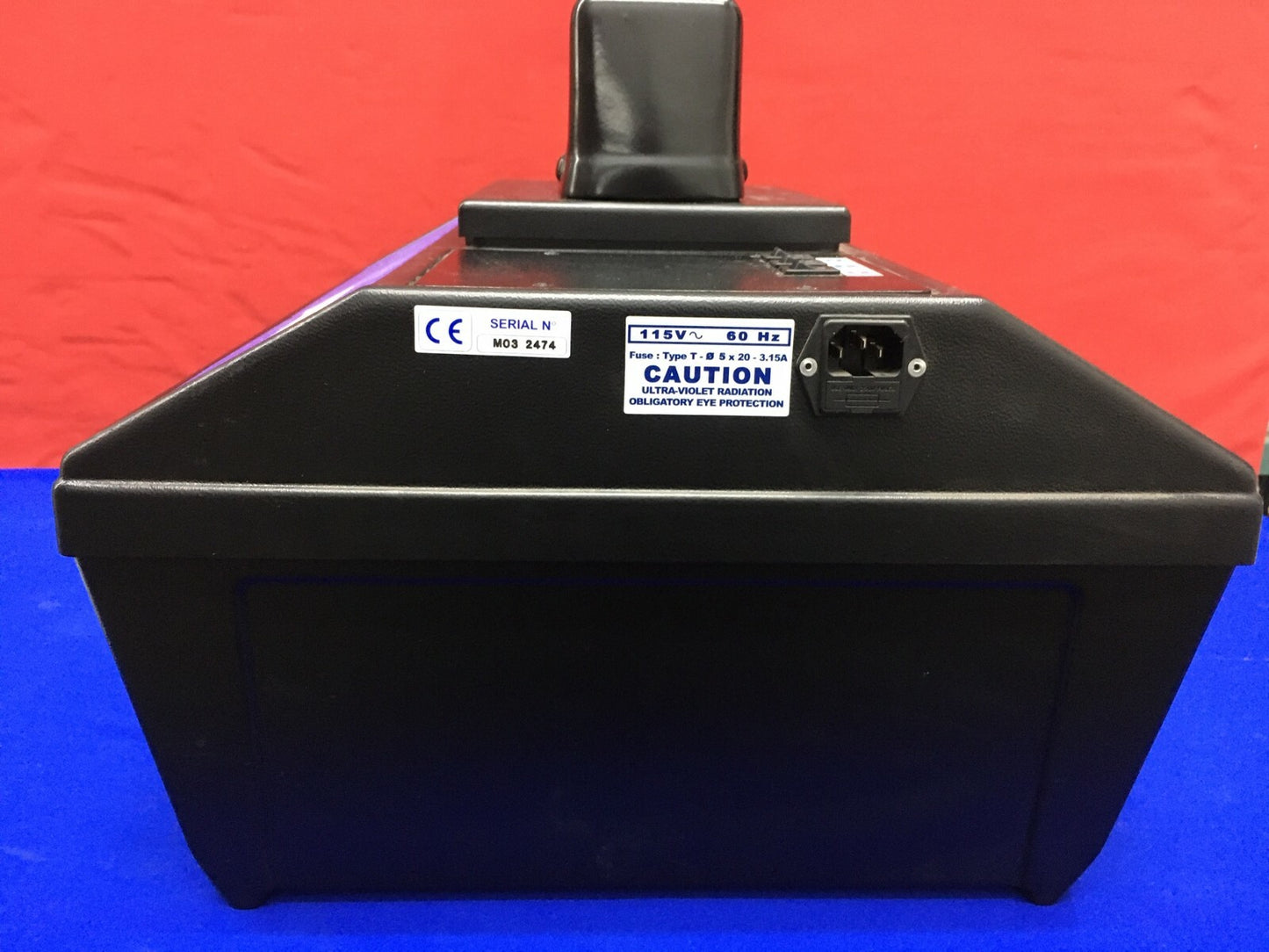 Cole Parmer Darkrooms 9818 Series Darkroom Chromatography Viewer UV Cabinet
