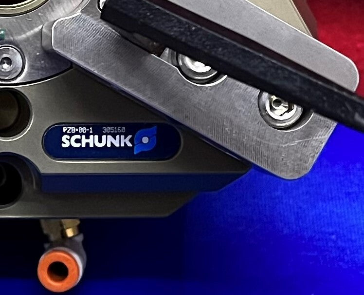 SCHUNK PNEUMATIC GRIPPER PZB+80-1 PZBPlus801 Size 80 305160 6mm STROKE PER JAW